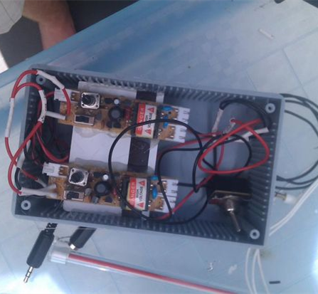 Polarisierte poröse PZT -Piezoelektrik -Keramikmembran