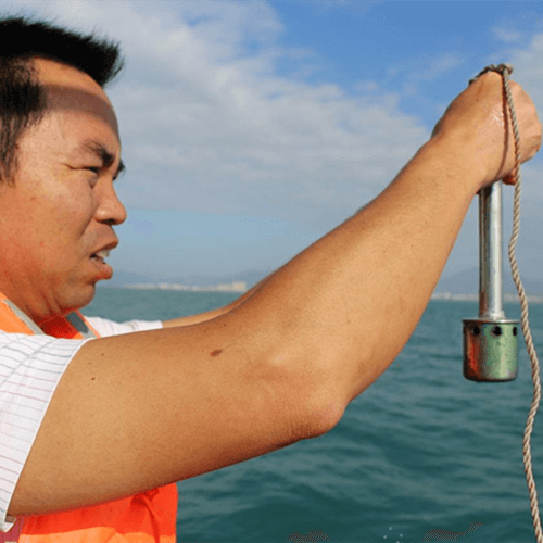 Auswirkung der Polarisationstemperatur auf die piezoelektrischen Eigenschaften (二)