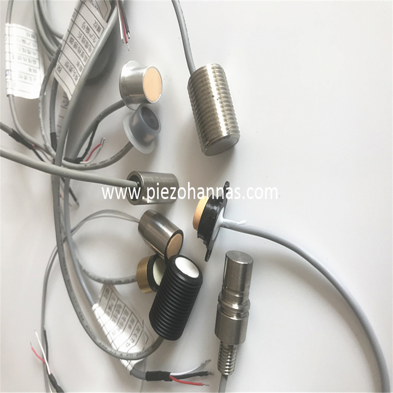 200 kHz PVDF -Geh&auml;usepiezoelektrikum Ultraschall -Reichweite f&uuml;r Pegelsensor